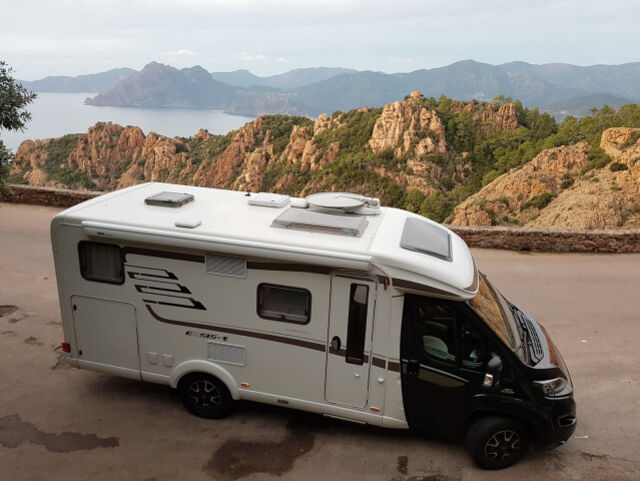 Top-Angebot Caravaning-Markt: Hymer Exsis-t 578, Teilintegrierter, CHF 46'000.–, Occasionen