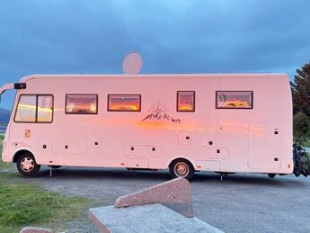 Angebot Caravaning-Markt: Concorde Charisma 890M, CHF 135'000.–, Occasionen