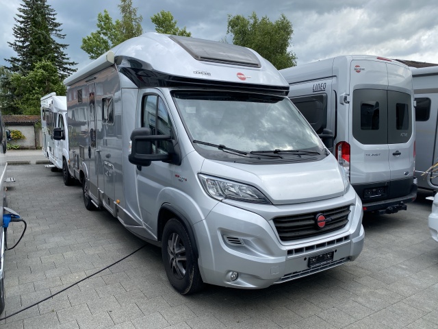 Bürstner Ixeo IT 680, Teilintegrierter
