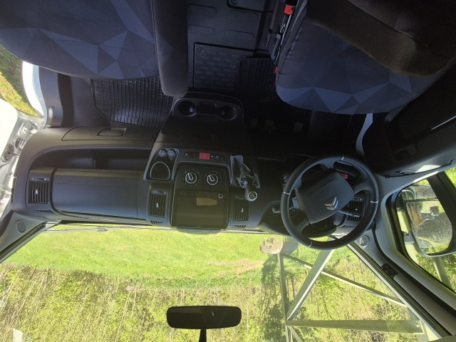Citroën capron v66, profilé
